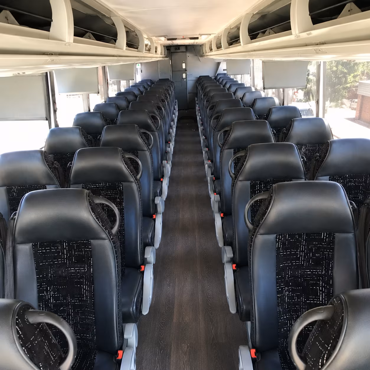 Glendale Airport Shuttle & Transportation party bus exterior