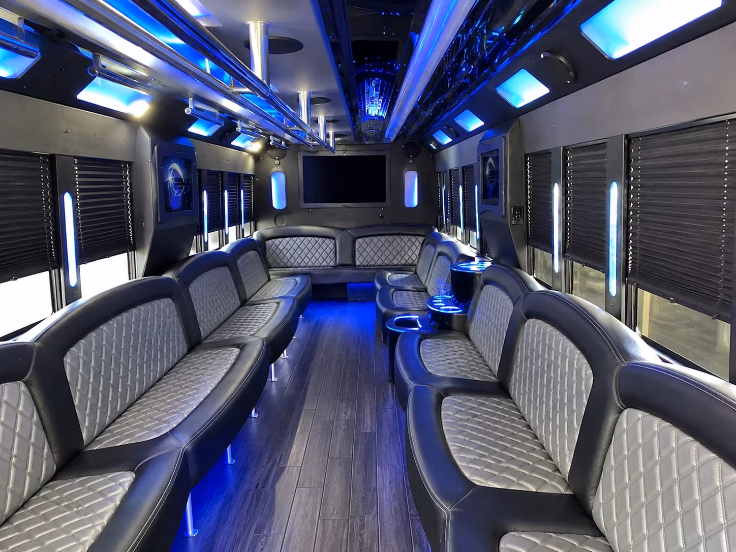 Glendale Birthday, Sweet 16, & Quinceañera Transportation group transportation