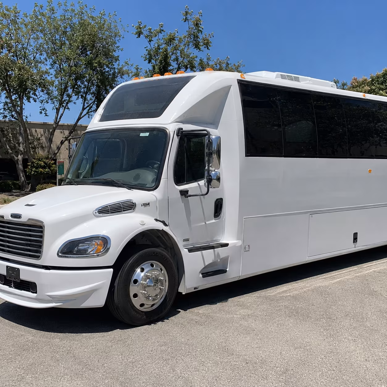 Peoria Winery Tour & Pub Crawl Transportation